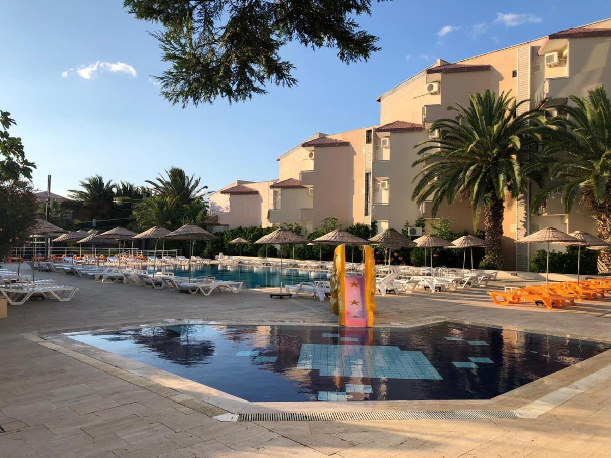 Afytos Oeren Park Mtk Hotel Exterior foto
