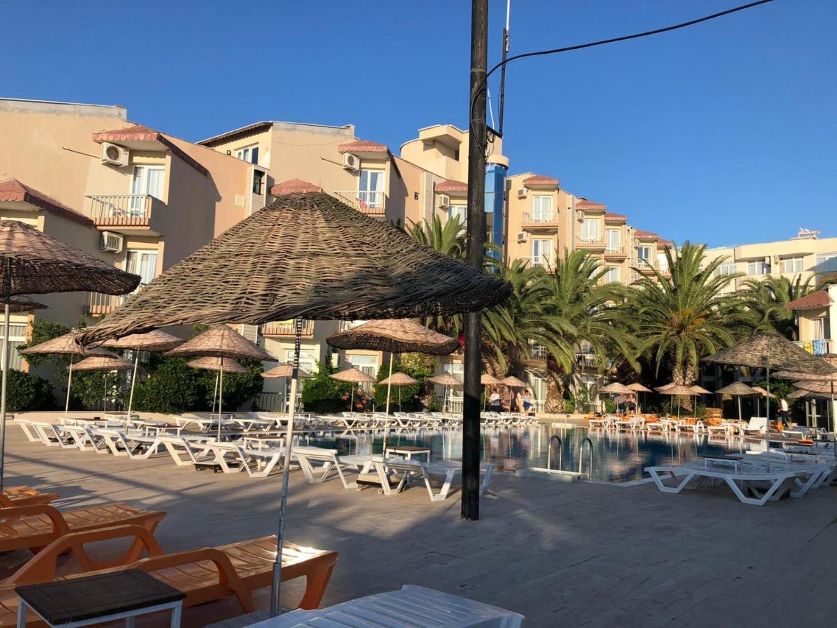 Afytos Oeren Park Mtk Hotel Exterior foto